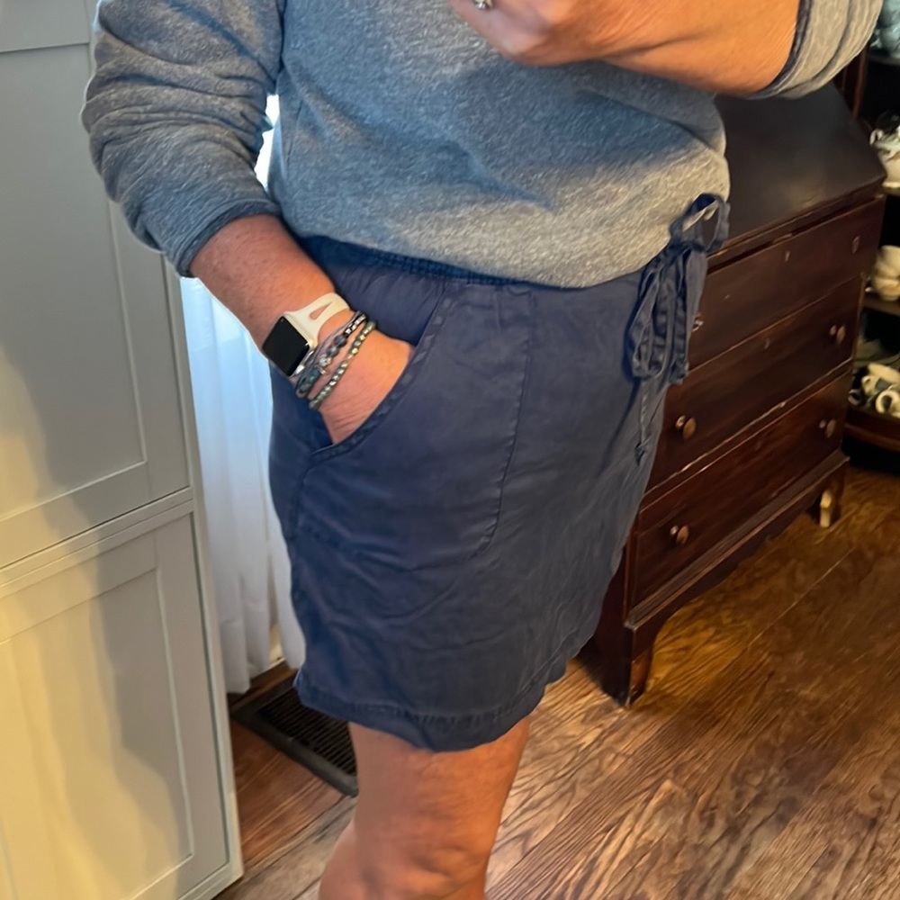 EUC C & C California Skirt w/Undershorts
